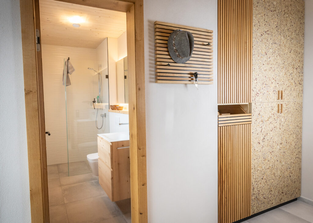 Garderobe in Lamellenoptik