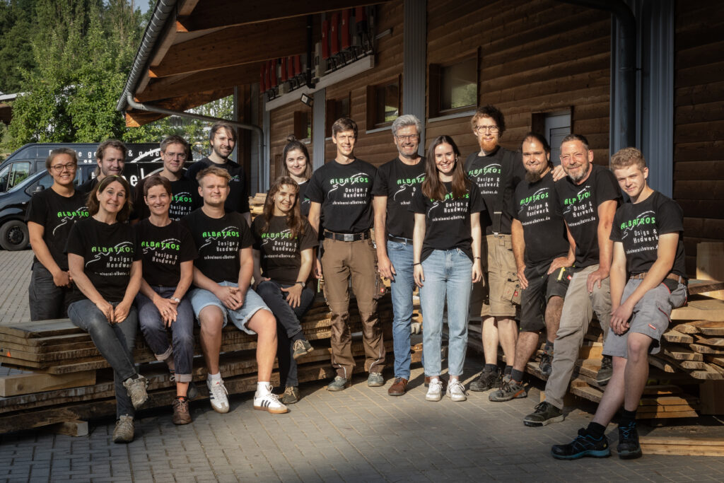 Über uns Teamfoto Schreinerei Albatros Happurg